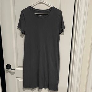 Universal Thread Gray Midi Dress